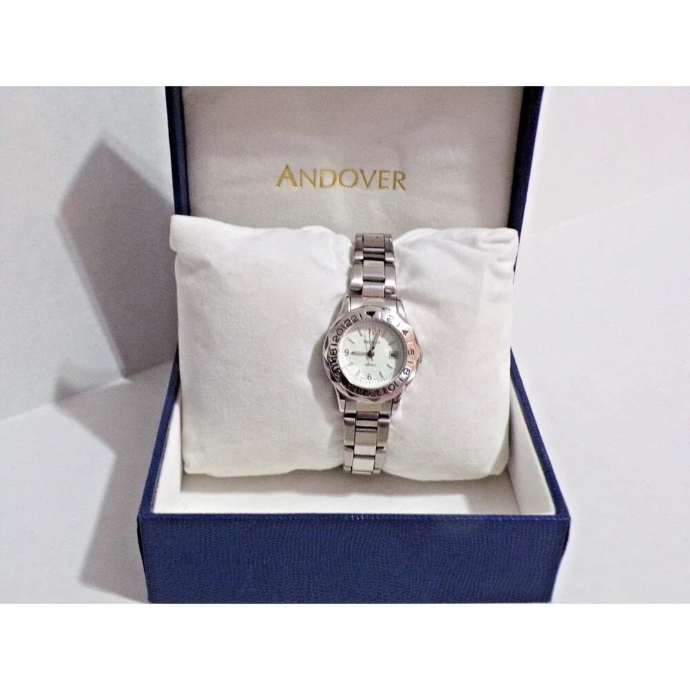 Andover Women's Wrist Watch Quartz Rotating Benzel Luminescent Hands Silver‎